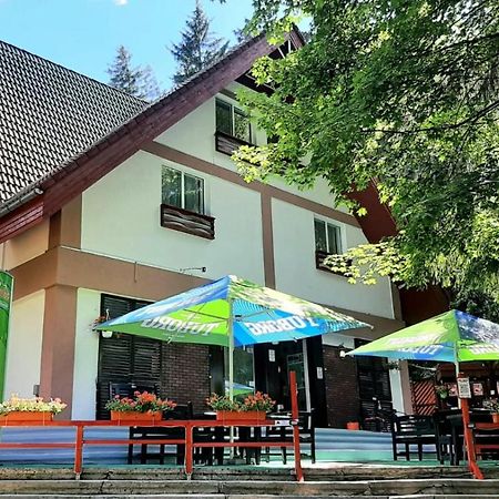 Pensiunea Happy Inn วาตราดอร์เนย์ ภายนอก รูปภาพ